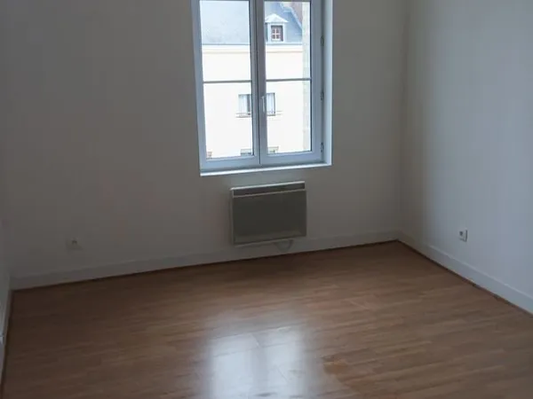 Location appartement centre montvilliers