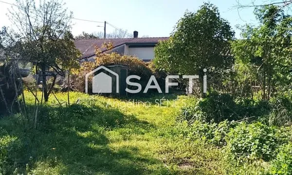 Grande maison avec grand jardin