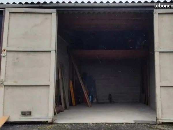Location garage 40 m2 Noyal sur vilaine 200