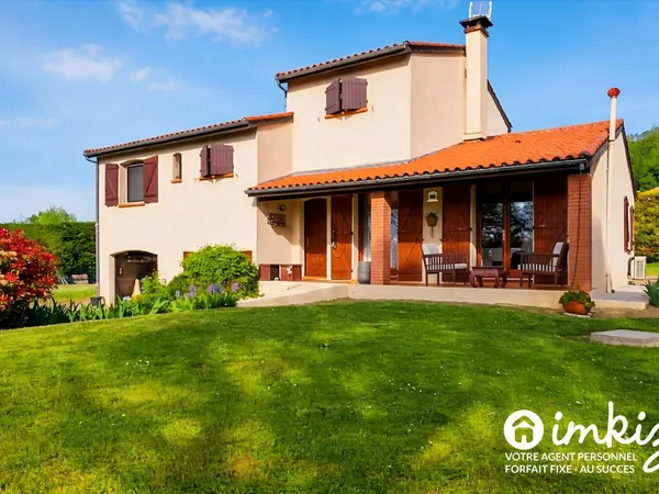 Maison T5 avec grand terrain de 2500 m²