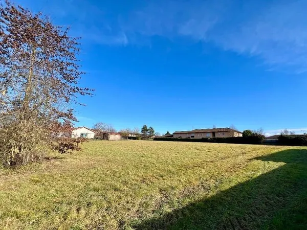 Terrain 3430 m²