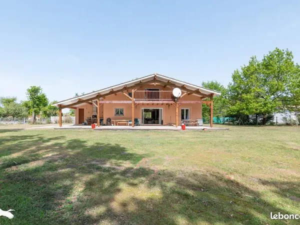 Maison 6 pièces 130 m²