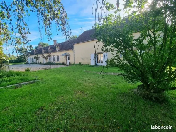 Propriété 9 pièces 344 m²