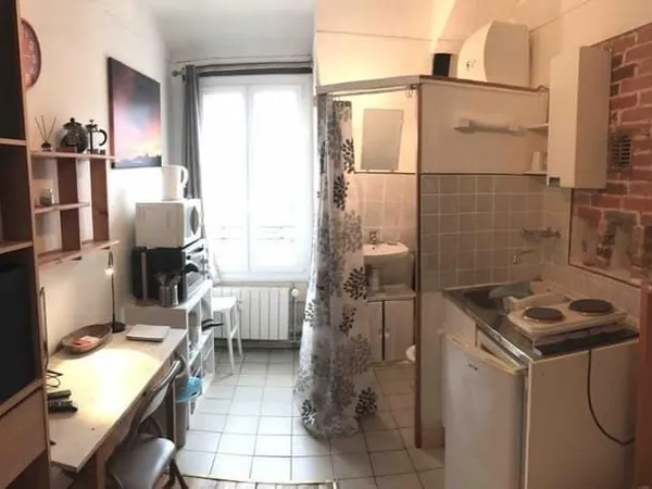 Studio 1 pièce 12 m²