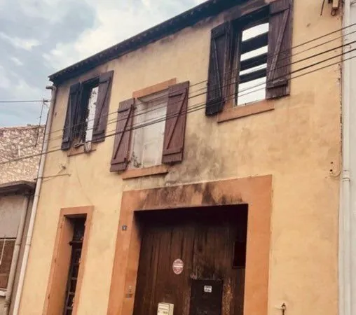 Maison de village à reconstruire