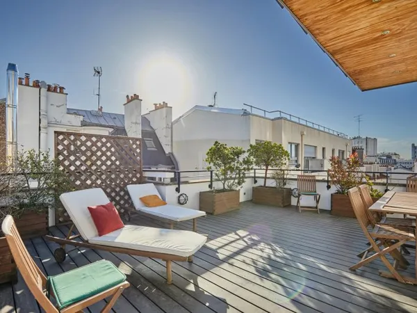 PARIS XIIe - NATION / BOIS DE VINCENNES Triplex de 166m² en derniers étages avec 70m² de terrasses