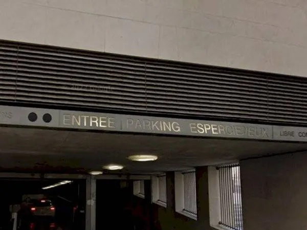 Parking 13 m²