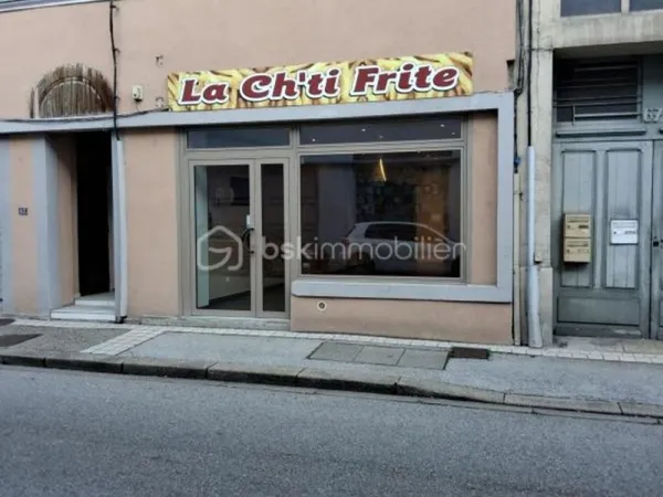 Charmant local commercial à deux pas du lac de Nantua