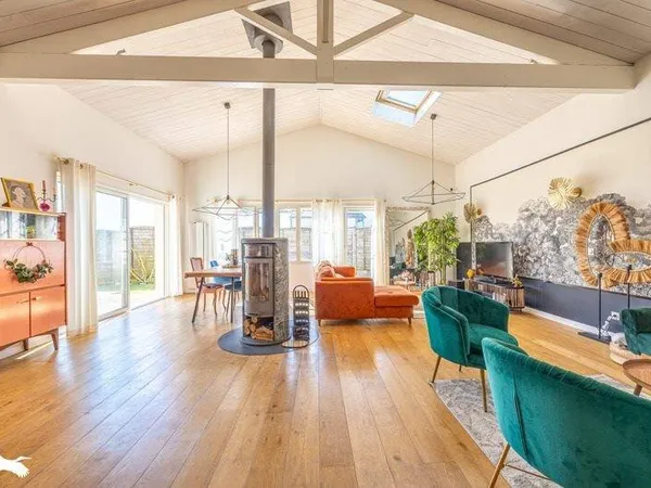 Maison 6 pièces 135 m²