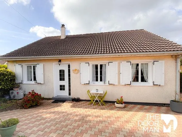 Maison 28130