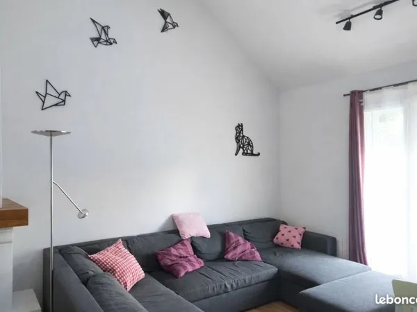 Maison individuelle 162 m² - 6 chambres - 395 000