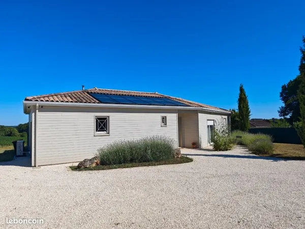 Maison - 120 m2 - 4 pièces