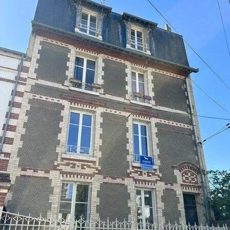 Appartement 5 pièces 96 m²