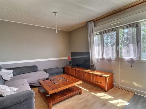 Maison familiale en hyper centre de Saint-Sever Tout à pied en 2 minutes ! - 141 000 €