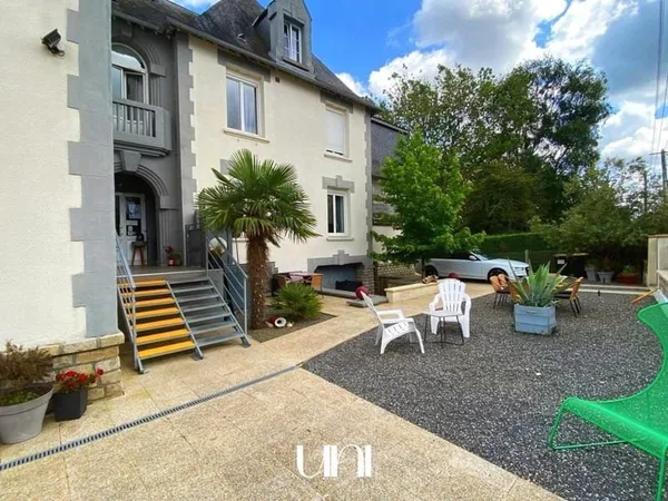 Maison T14 de 422 m2