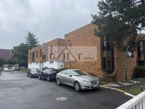 A Vendre Local d'activité 730m2
