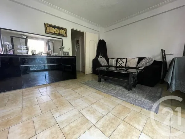 Appartement 5 pièces 90 m²