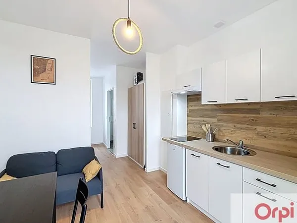 Studio 1 pièce 22 m²