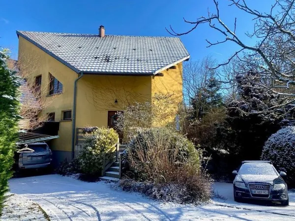 Maison d'architecte 9 pièces