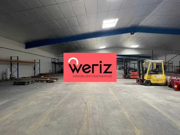 Entrepôt 3209 m²