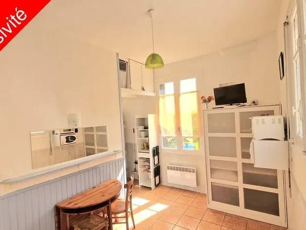 Coquet studio proche centre ville