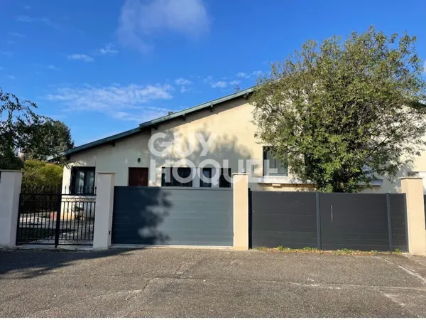 Maison Feyzin 6 pièce(s) 152 m2