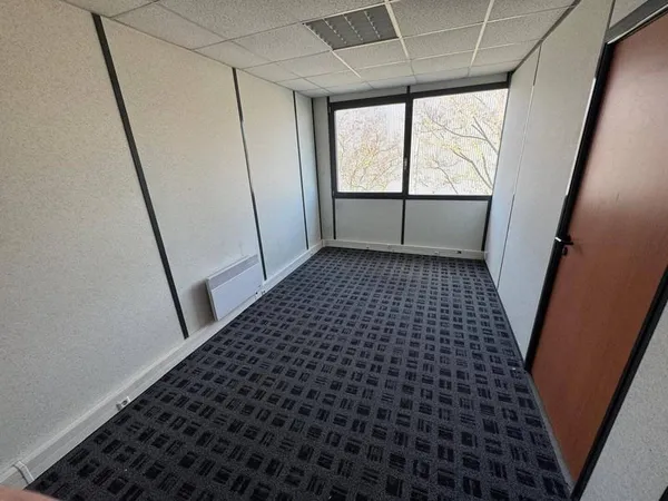 Bureaux 14 m²
