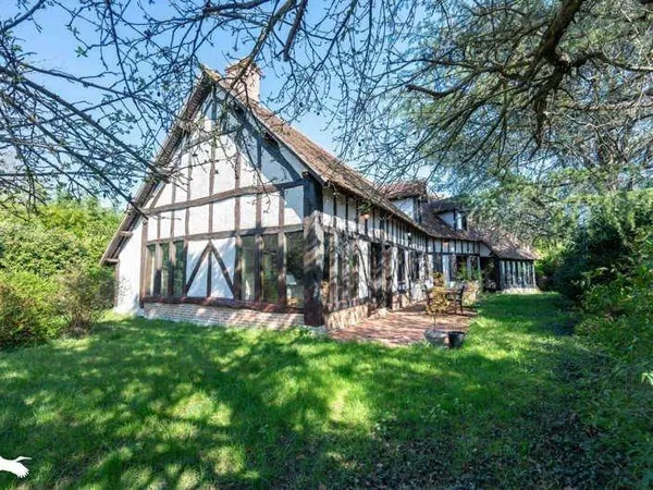 Maison 8 pièces 176 m²
