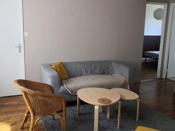 Colocation - une chambre se libère - Quartier Saint Hélier Gare