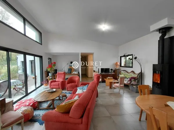 MAISON 160 M² - 3 CHAMBRES