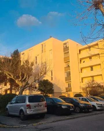 Appartement t4