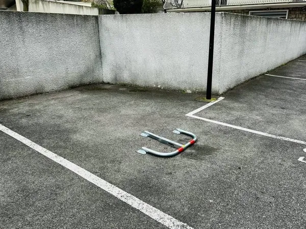 Parking 12 m²