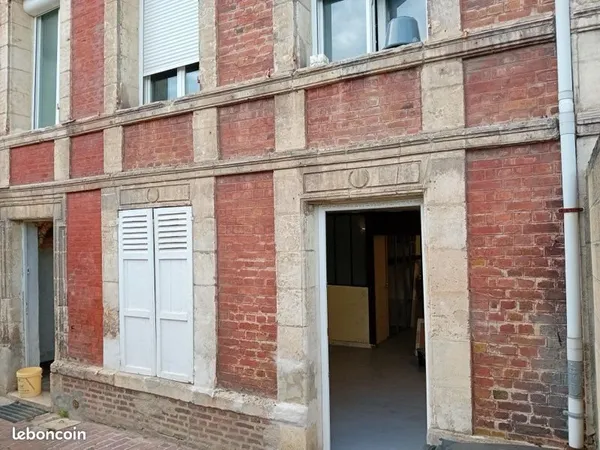 Local de stockage 40m2