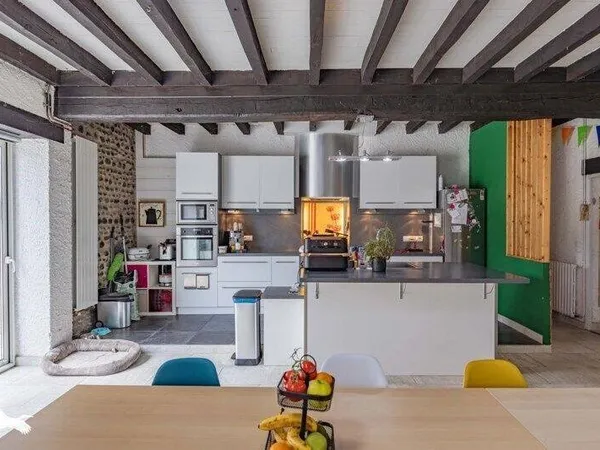 Maison 7 pièces 200 m²