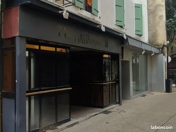 LOCAL COMMERCIAL 113 m² CAVAILLON