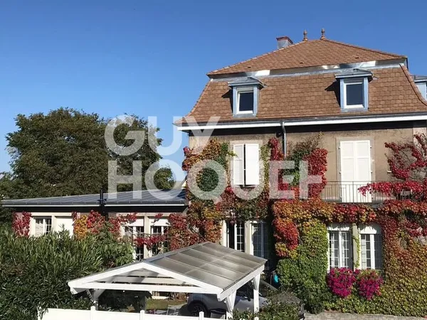 APPARTEMENT 4 PIÈCES 80 m²