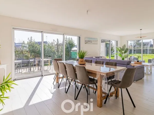 Maison 6 pièces 178 m²