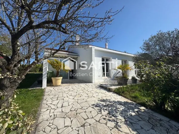 Maison de plain-pied de 118 m² proche du tram