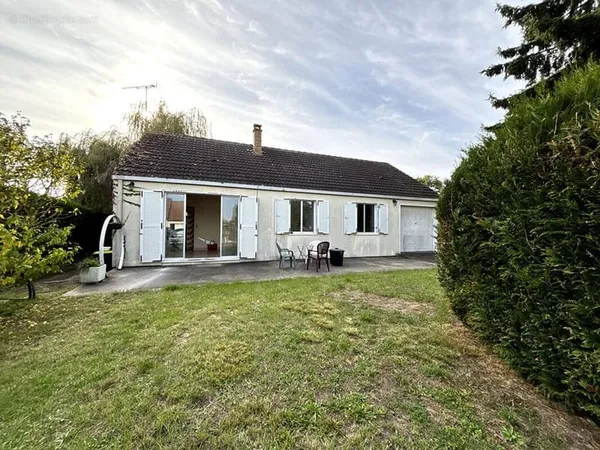 Maison Phénix plain-pied- Amilly - 3 chambres, garage, jardin