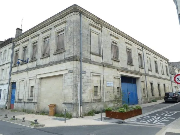 Stationnement Location Libourne   70€