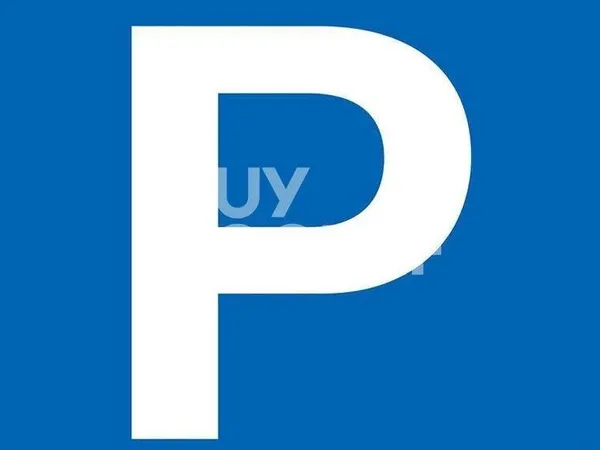Parking 12 m²