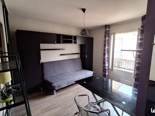 Studio meublé Grand rue