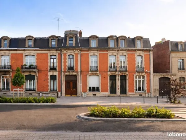 Immeuble de rapport 8 pièces 280 m²