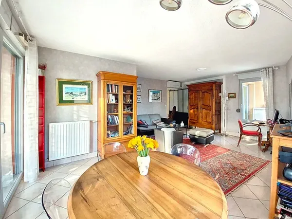 Appartement 4 pièces 90 m²