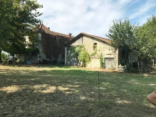 Maison 3 pièces 163 m²