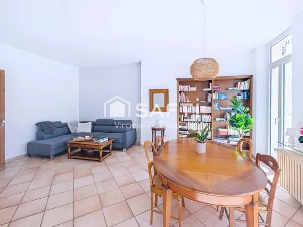 Appartement T5 centre ville DIGNE LES BAINS 04