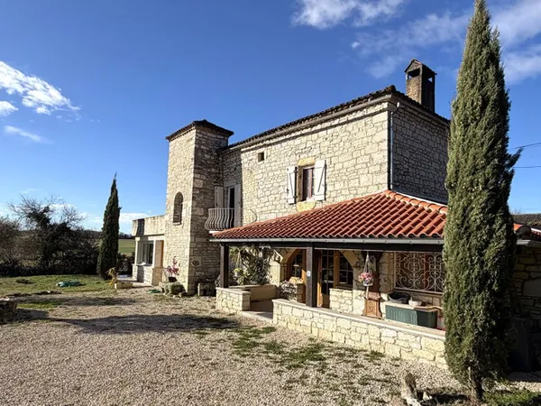 Maison 6 pièces 148 m²