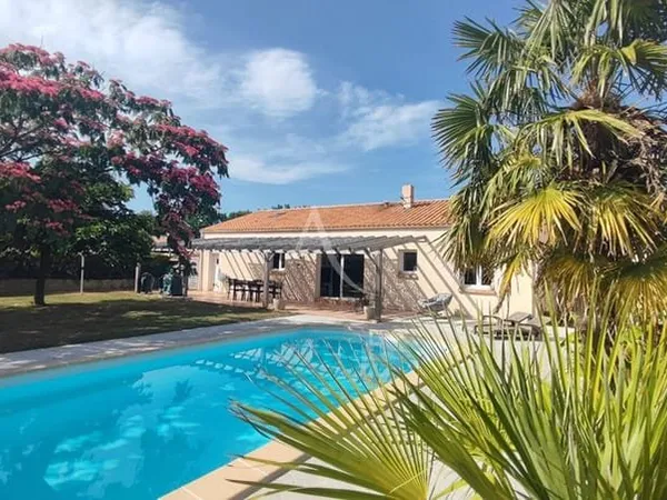 Maison de plain-pied 4 pièces 98 m²