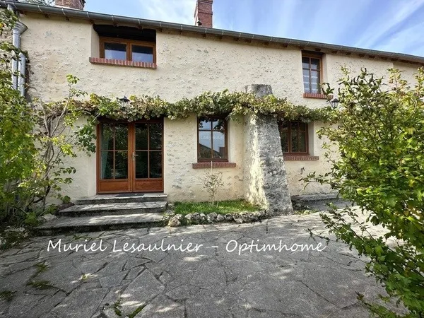 Maison familiale - 147 m² habitables - Terrain 402 m². - Dépendance aménageable 90 m² - Fort potenti