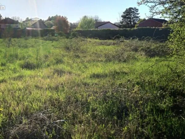 Terrain 952 m² Vendat
